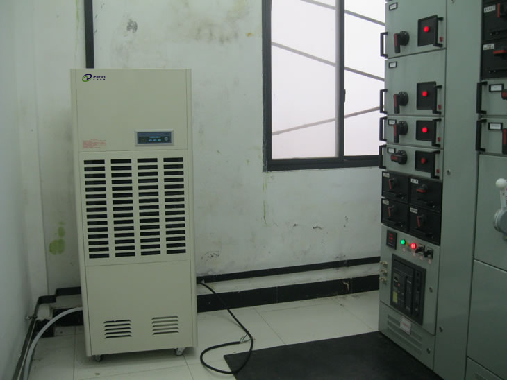 開關(guān)柜除濕機(jī)