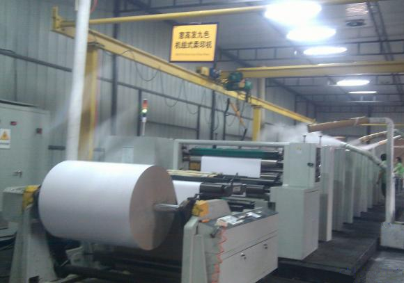 衛(wèi)生紙復(fù)卷機(jī)加濕器