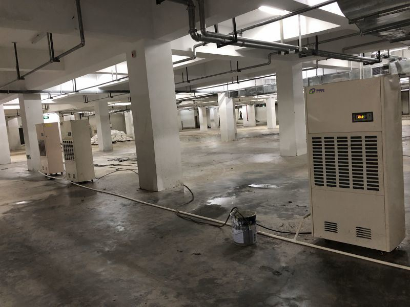 地下車庫除濕機(jī)