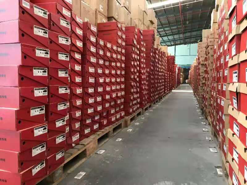 鞋廠倉(cāng)庫(kù)如何防潮？