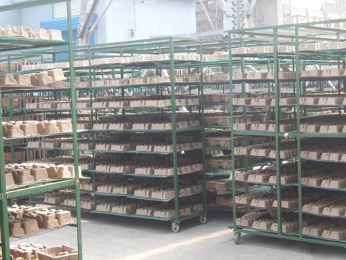 紙漿模塑?chē)婌F回潮方法