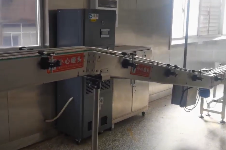 食品廠生產(chǎn)車間除濕機(jī)